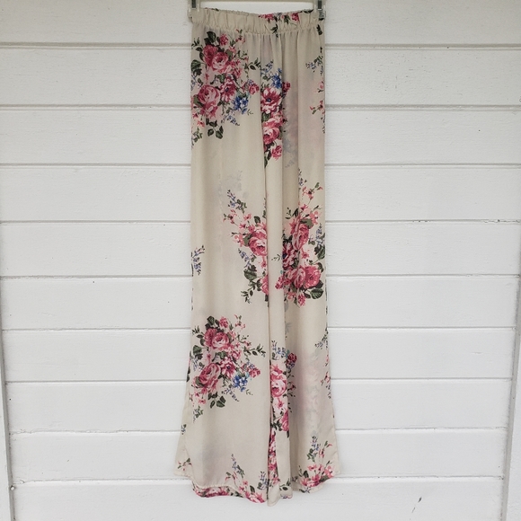 Charlotte Russe Pants - Wide Leg Palazzo Style Floral Pants S